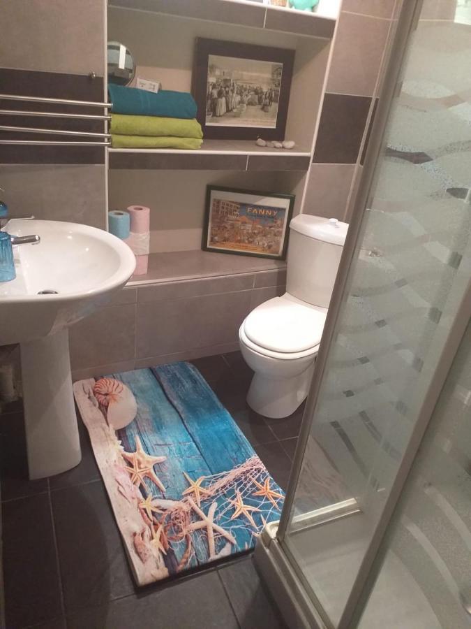 Duplex Des 13 Cantons Marseille Bagian luar foto