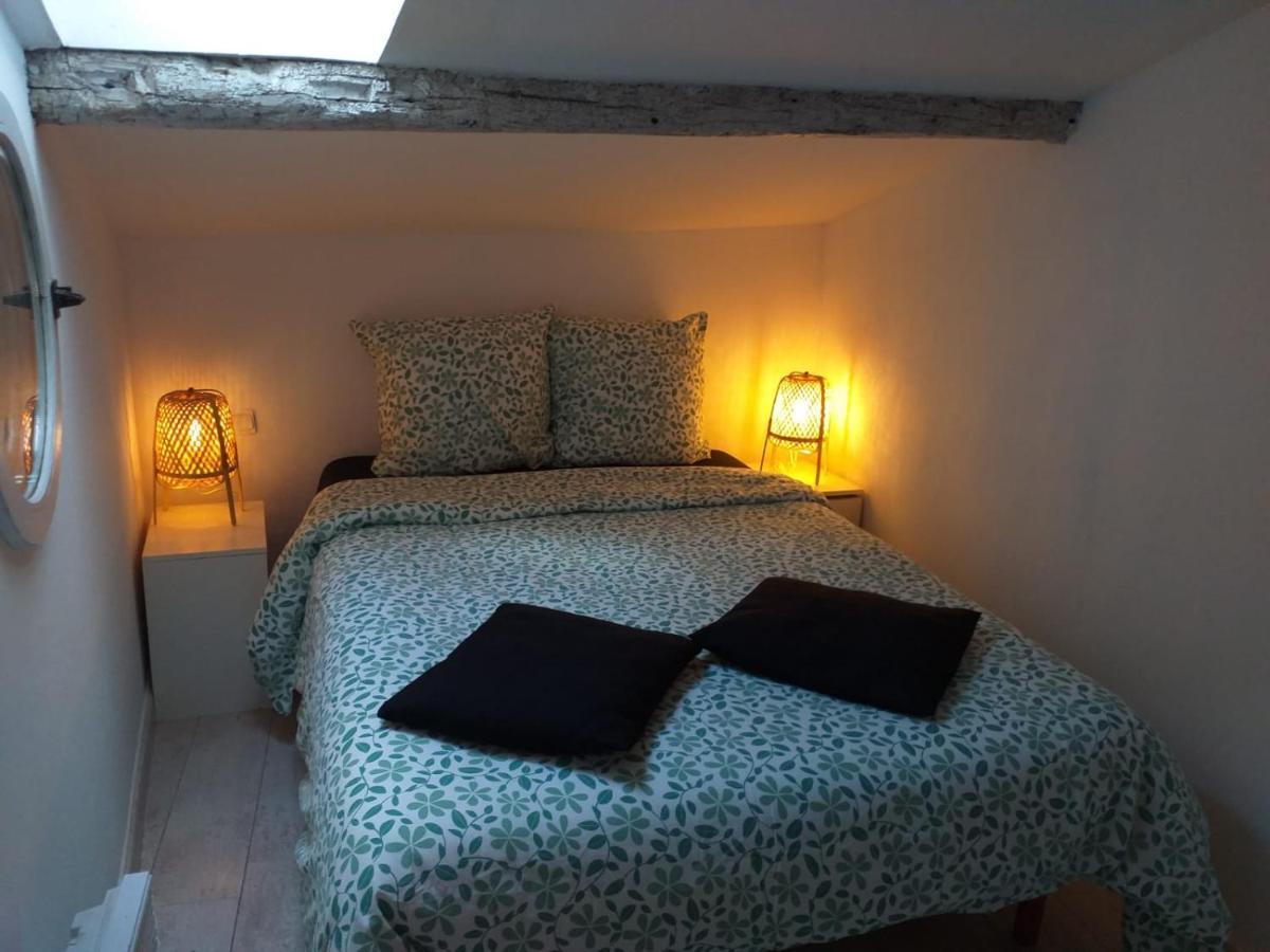 Duplex Des 13 Cantons Marseille Bagian luar foto